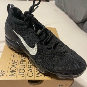 Nike Air VaporMax 2023 FK (women), Black, size 9